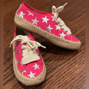 Little girls Emu Australia pink star shoes